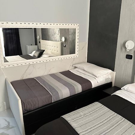 Italy Guest House Рим Экстерьер фото